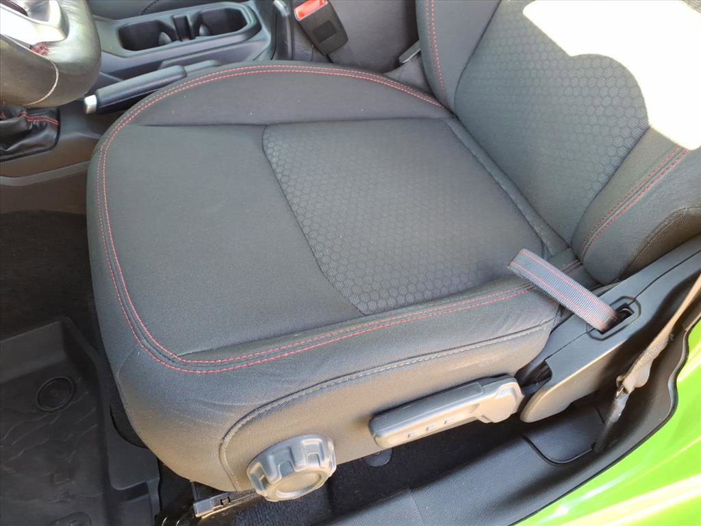 Used 2019 Jeep Wrangler Unlimited Rubicon image 16