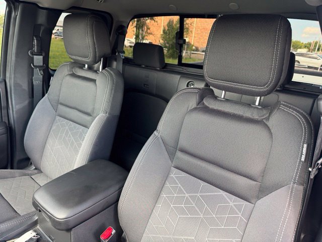 Used 2025 Nissan Frontier SV RWD image 10