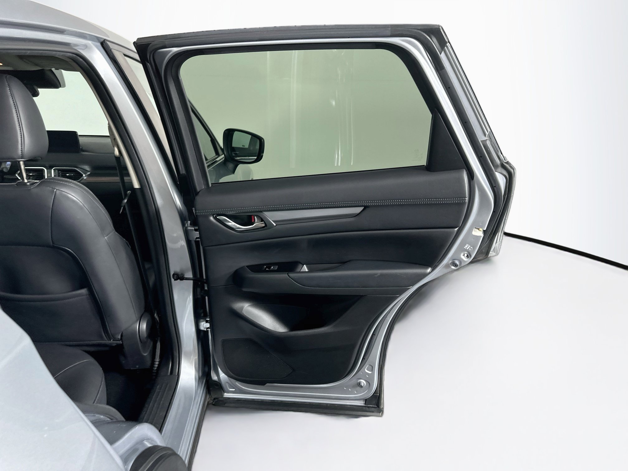 Used 2021 MAZDA CX-5 Touring FWD image 27