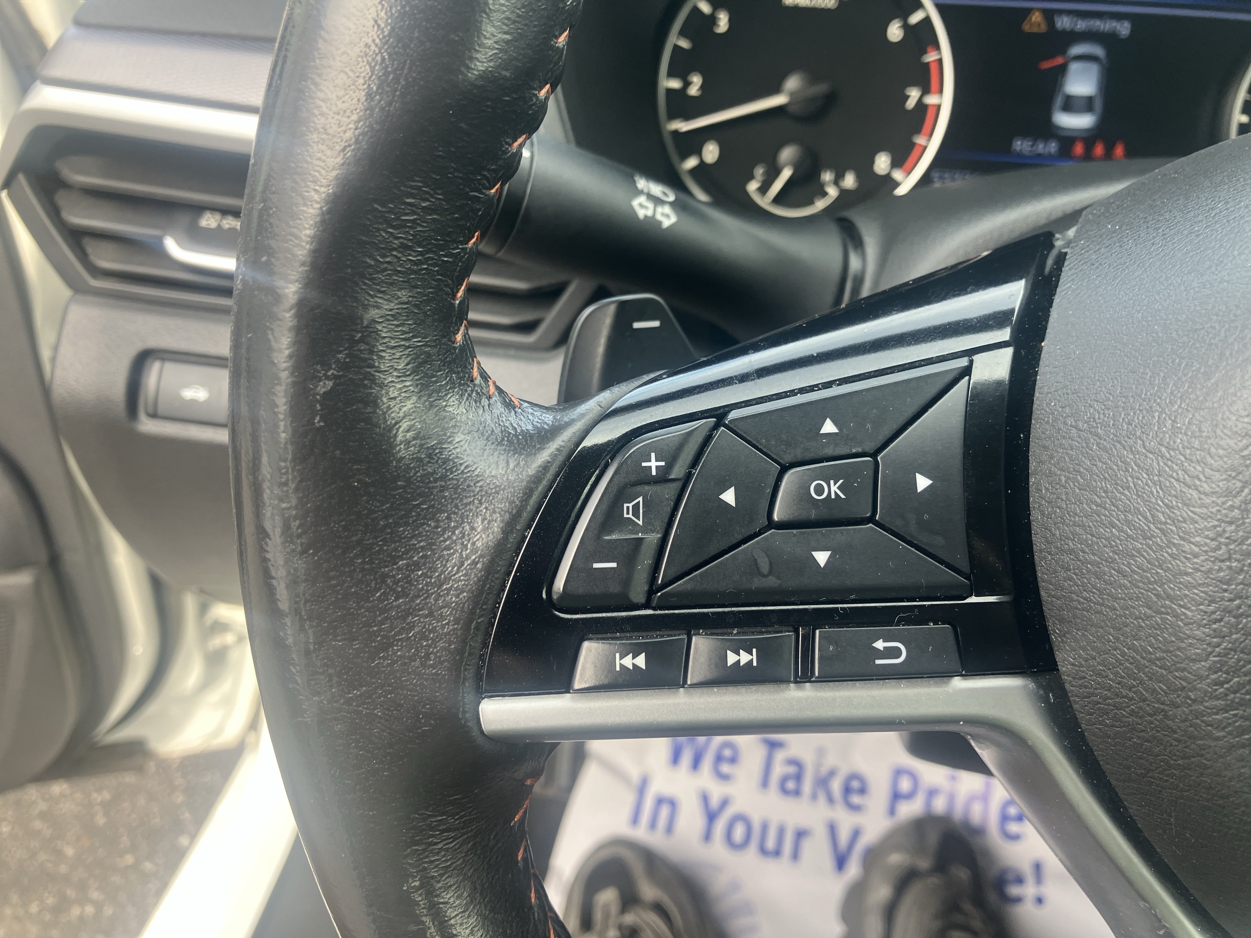 Used 2024 Nissan Altima 2.5 SR FWD image 24