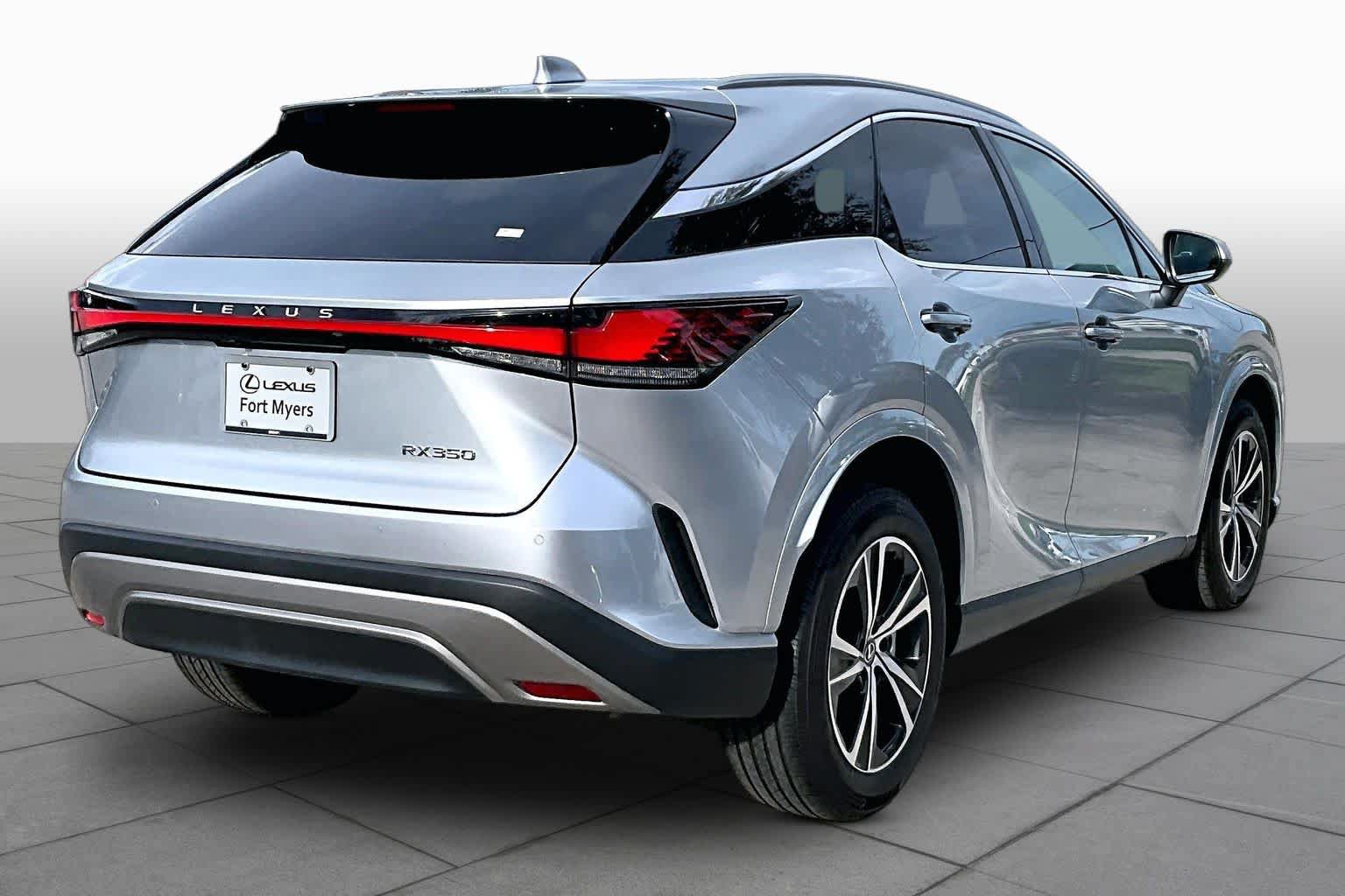 Used 2024 Lexus RX 350 Premium w/ Convenience Package FWD image 13