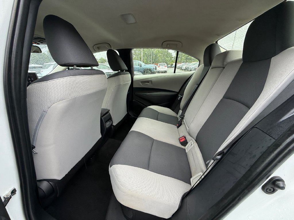 Used 2023 Toyota Corolla LE FWD image 21