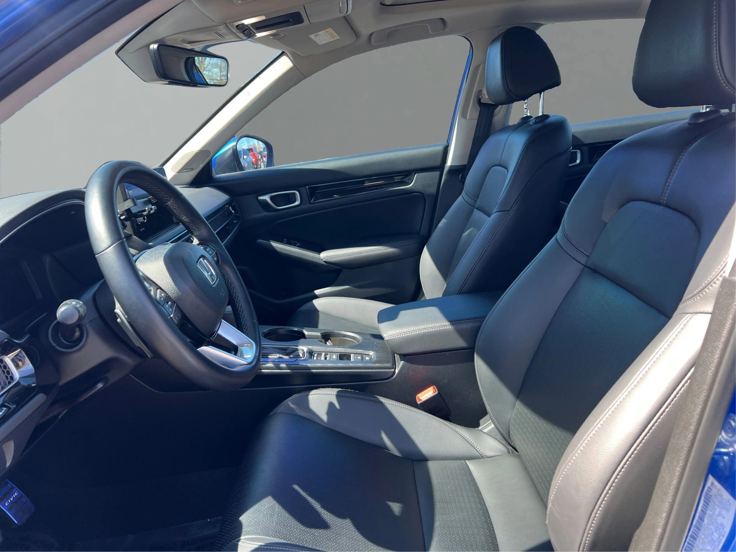 Used 2024 Honda Civic Touring image 9