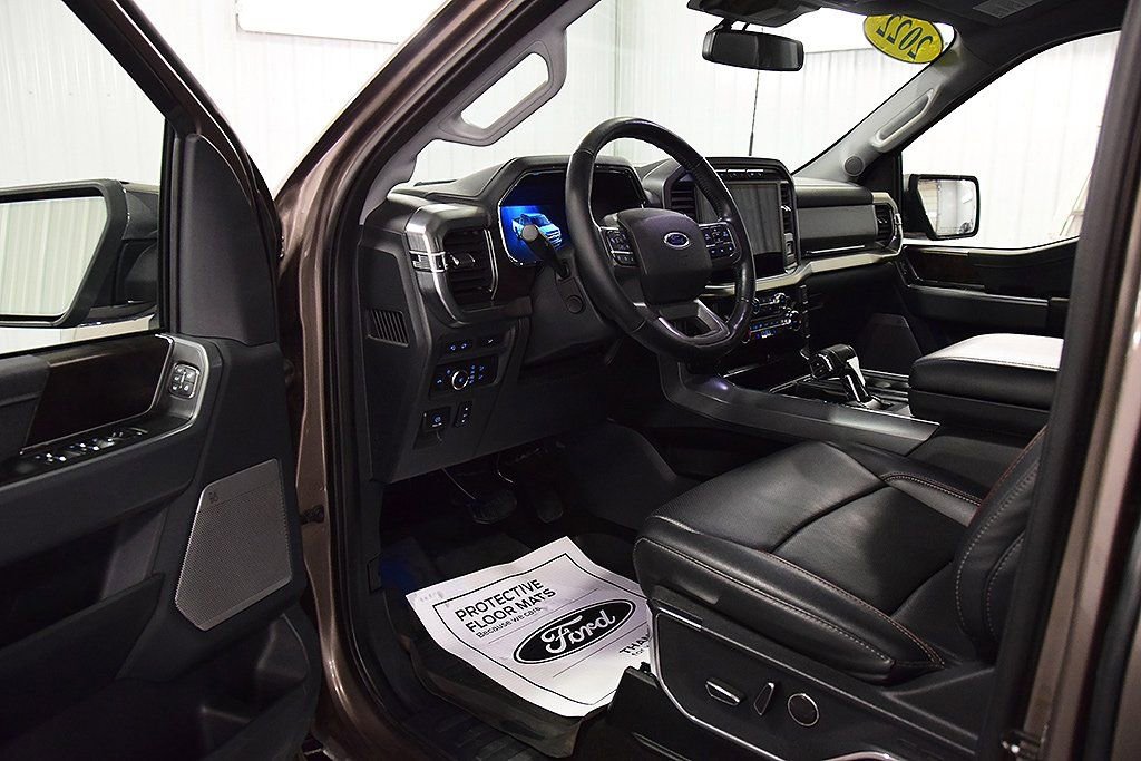 Used 2022 Ford F150 Lariat w/ Equipment Group 502A High image 16