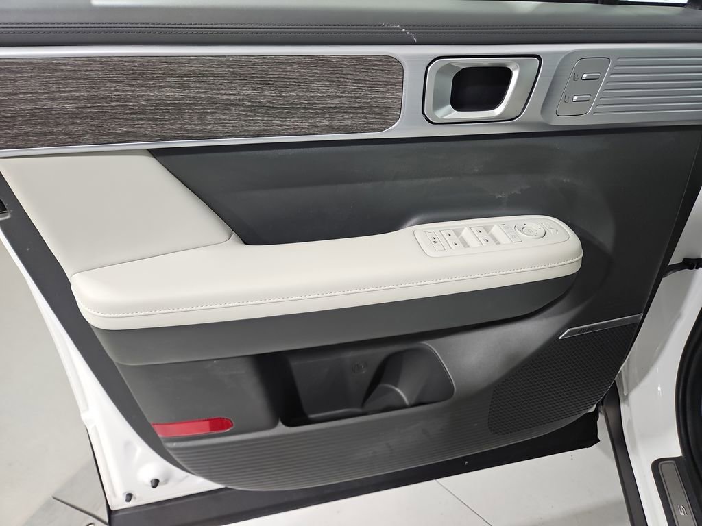 Used 2024 Hyundai Santa Fe Calligraphy image 12