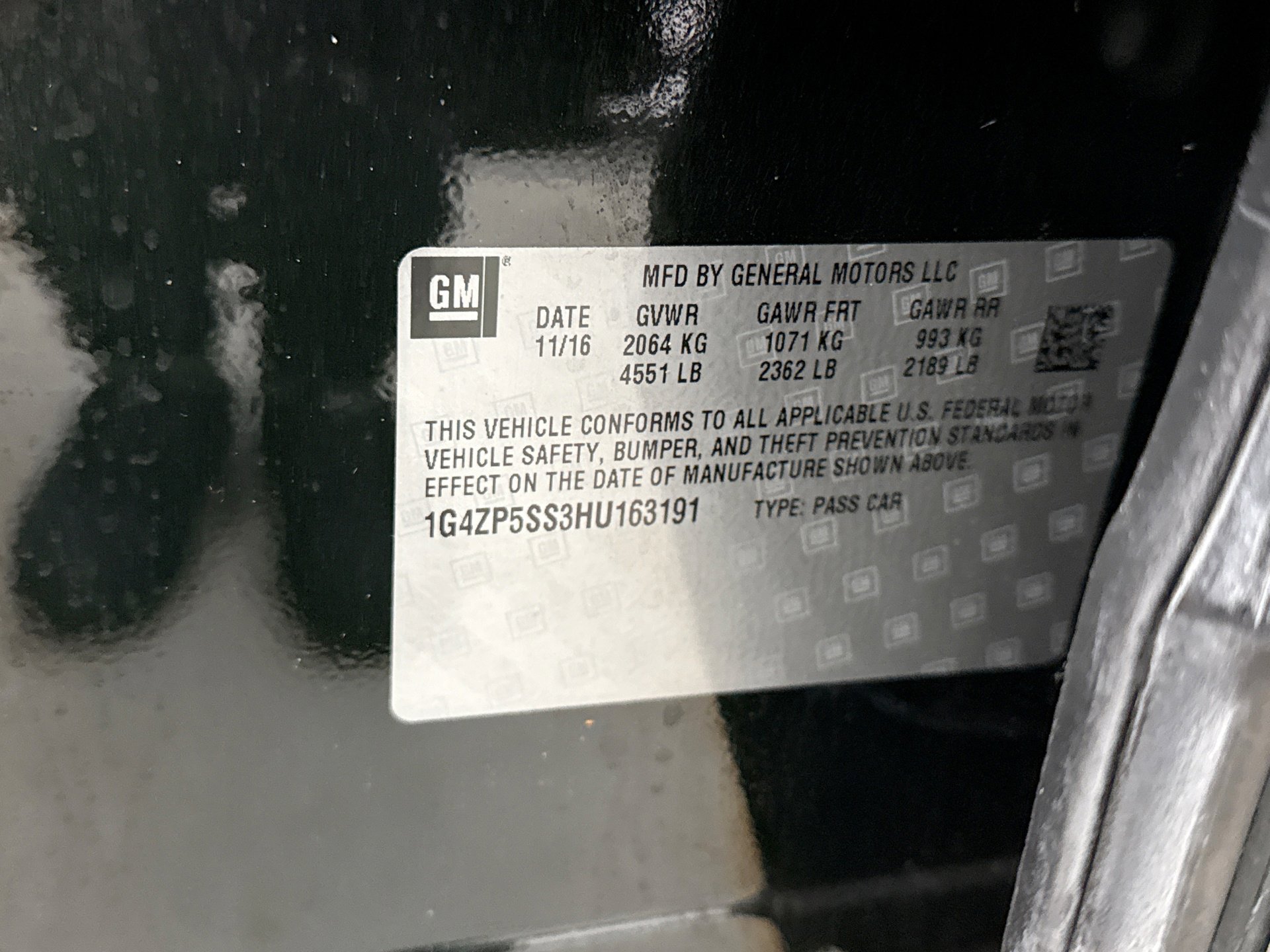 Used 2017 Buick LaCrosse Essence w/ Sights and Sounds Package image 24