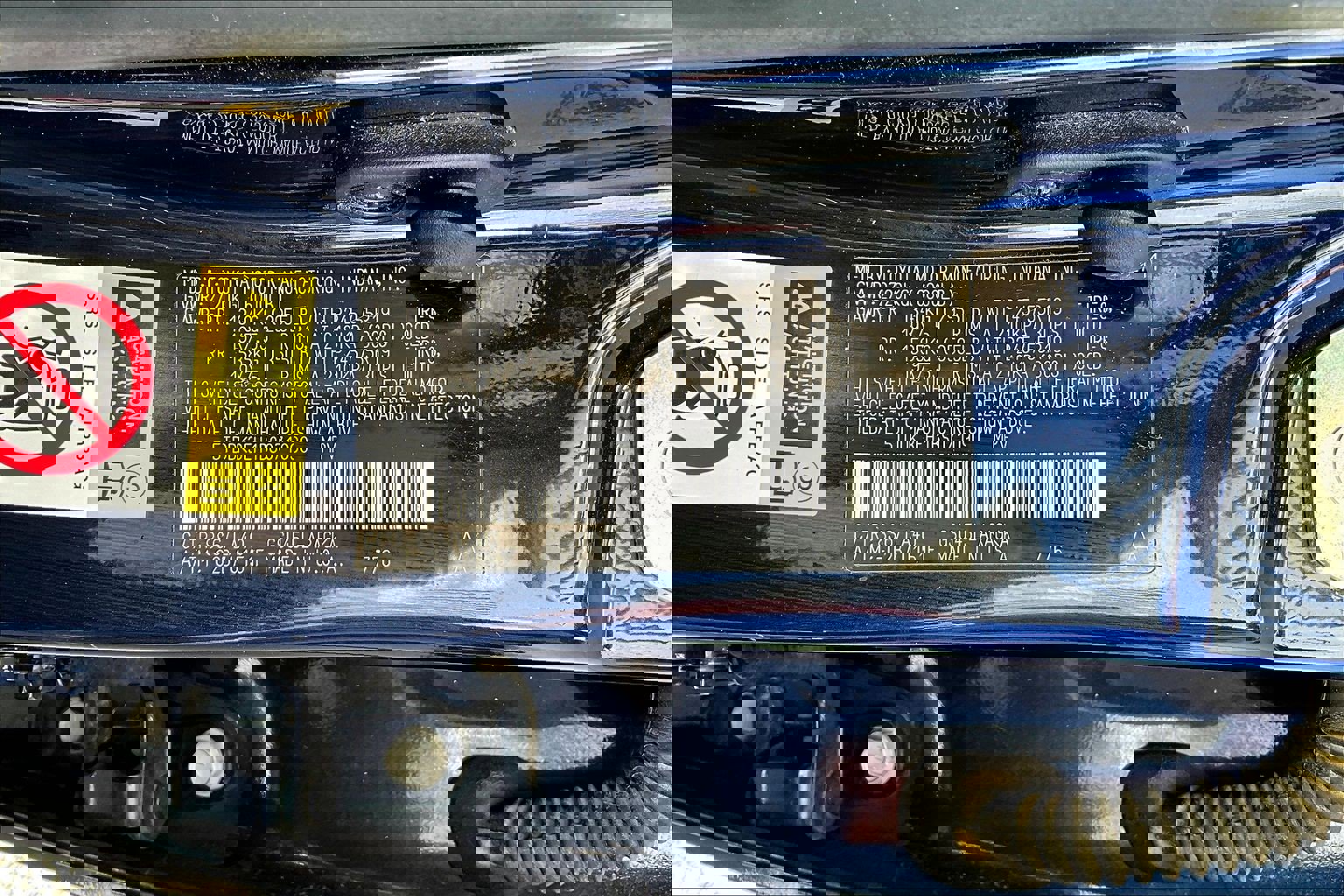 Used 2011 Toyota Highlander Limited w/ Tow Pkg image 19