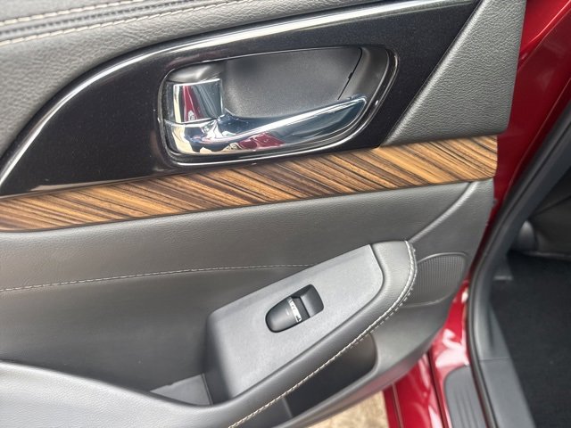 Used 2017 Nissan Maxima Platinum image 32