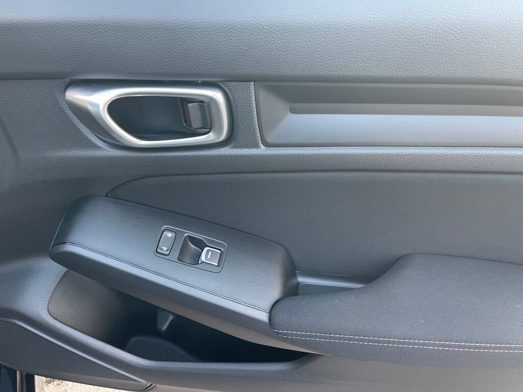 Used 2024 Honda Civic Sport image 31
