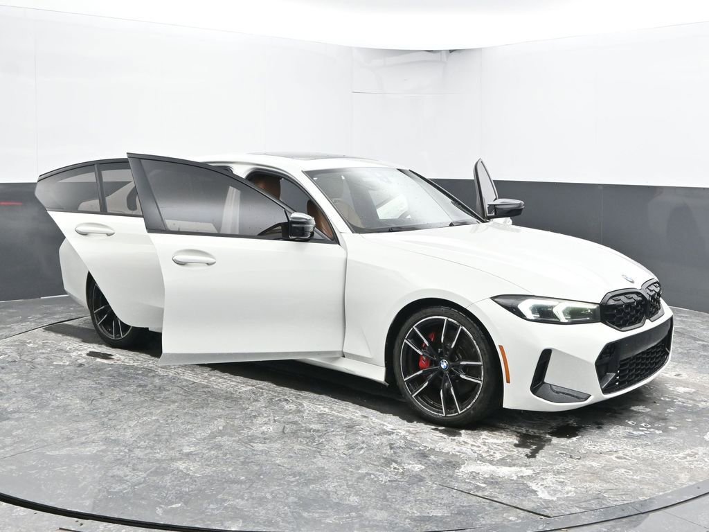 Used 2023 BMW M340i w/ Shadowloine Package image 63