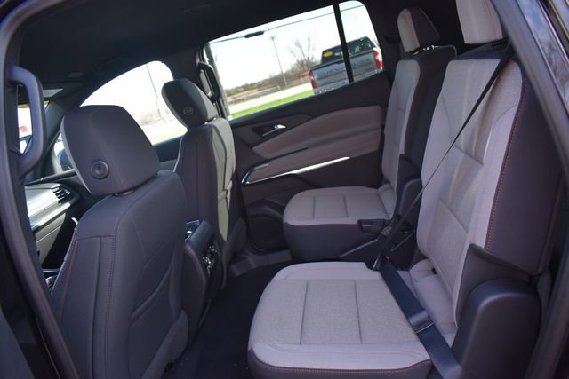 New 2026 Chevrolet Traverse LT w/ LPO, Floor Liner Package image 20