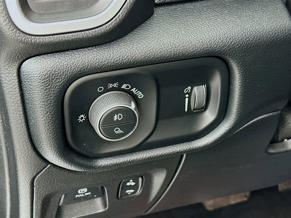 Certified 2021 RAM 1500 Big Horn image 16