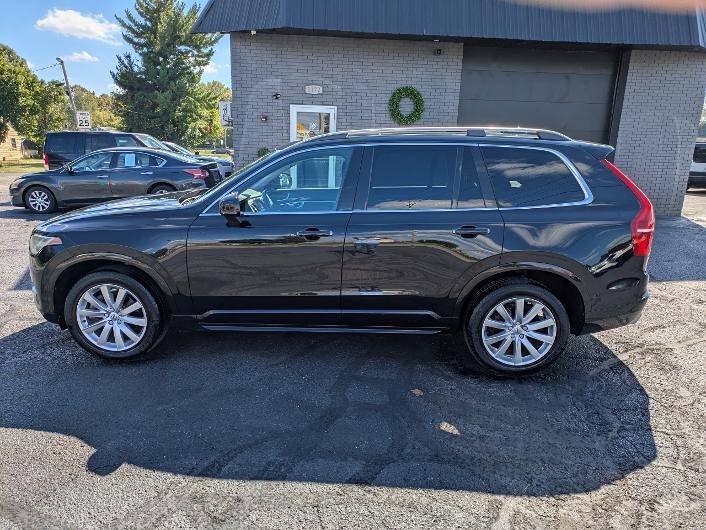 Used 2016 Volvo XC90 T6 Momentum w/ Momentum Plus Package AWD/4WD image 3