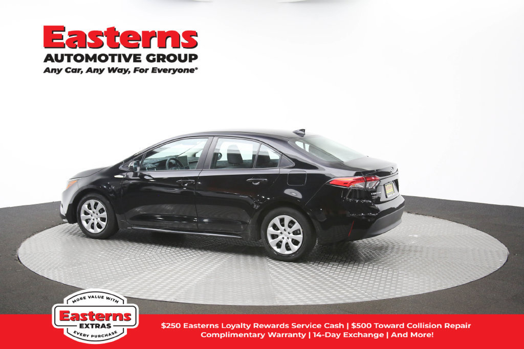 Used 2024 Toyota Corolla LE FWD image 61