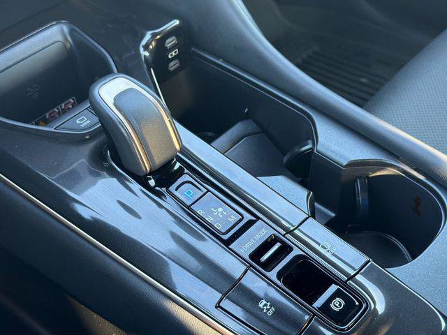 Certified 2026 Toyota Crown Platinum AWD/4WD image 22