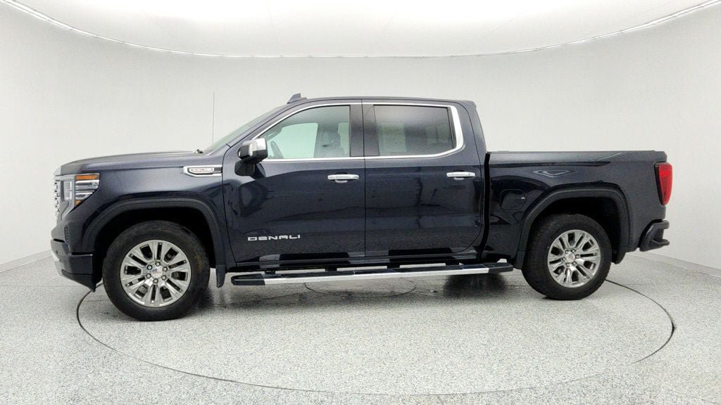 Used 2023 GMC Sierra 1500 Denali AWD/4WD image 8