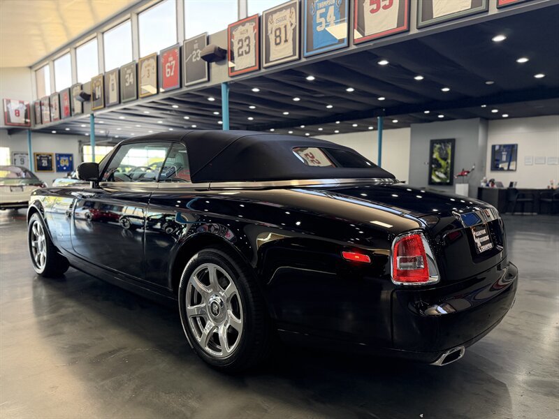 Used 2013 Rolls-Royce Phantom Drophead Coupe RWD image 8