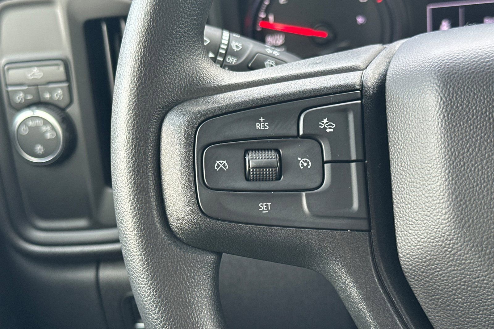 Used 2026 Chevrolet Silverado 1500 Custom w/ Turbomax Blackout Package image 35