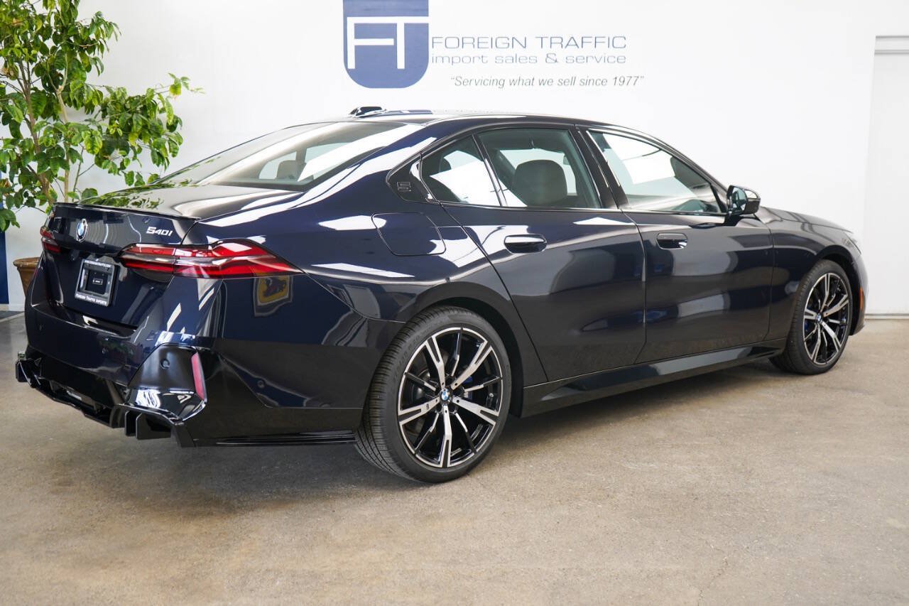 Used 2026 BMW 540i xDrive AWD/4WD image 13