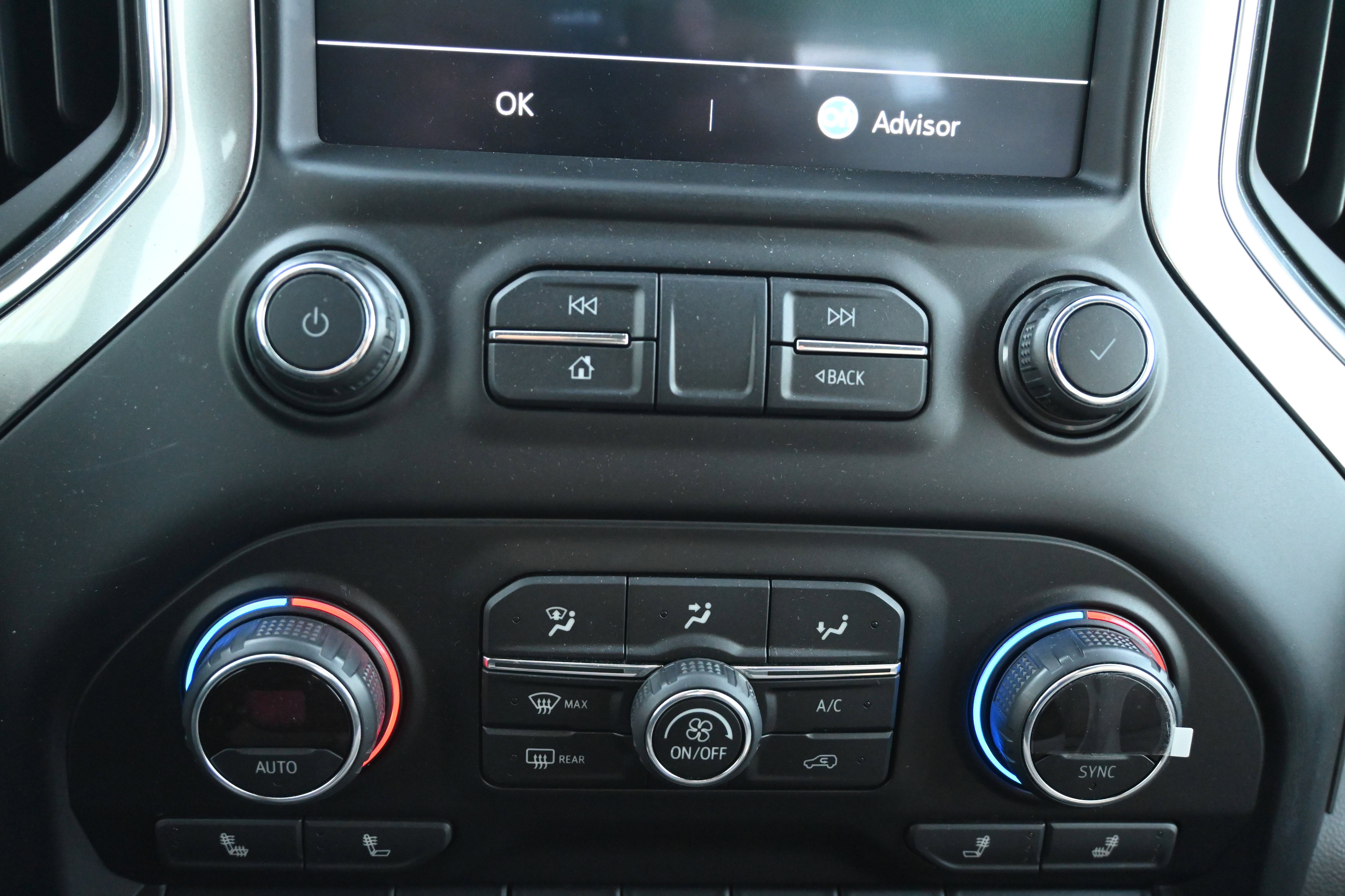 Used 2021 Chevrolet Silverado 1500 LT w/ LPO, Dark Essentials Package image 27