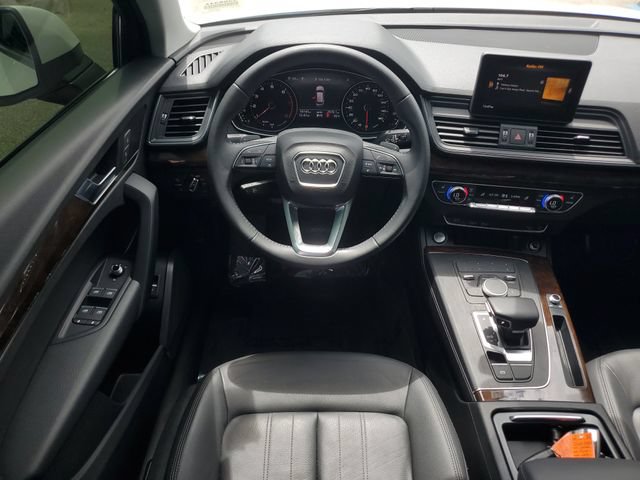 Used 2020 Audi Q5 2.0T Premium AWD/4WD image 18