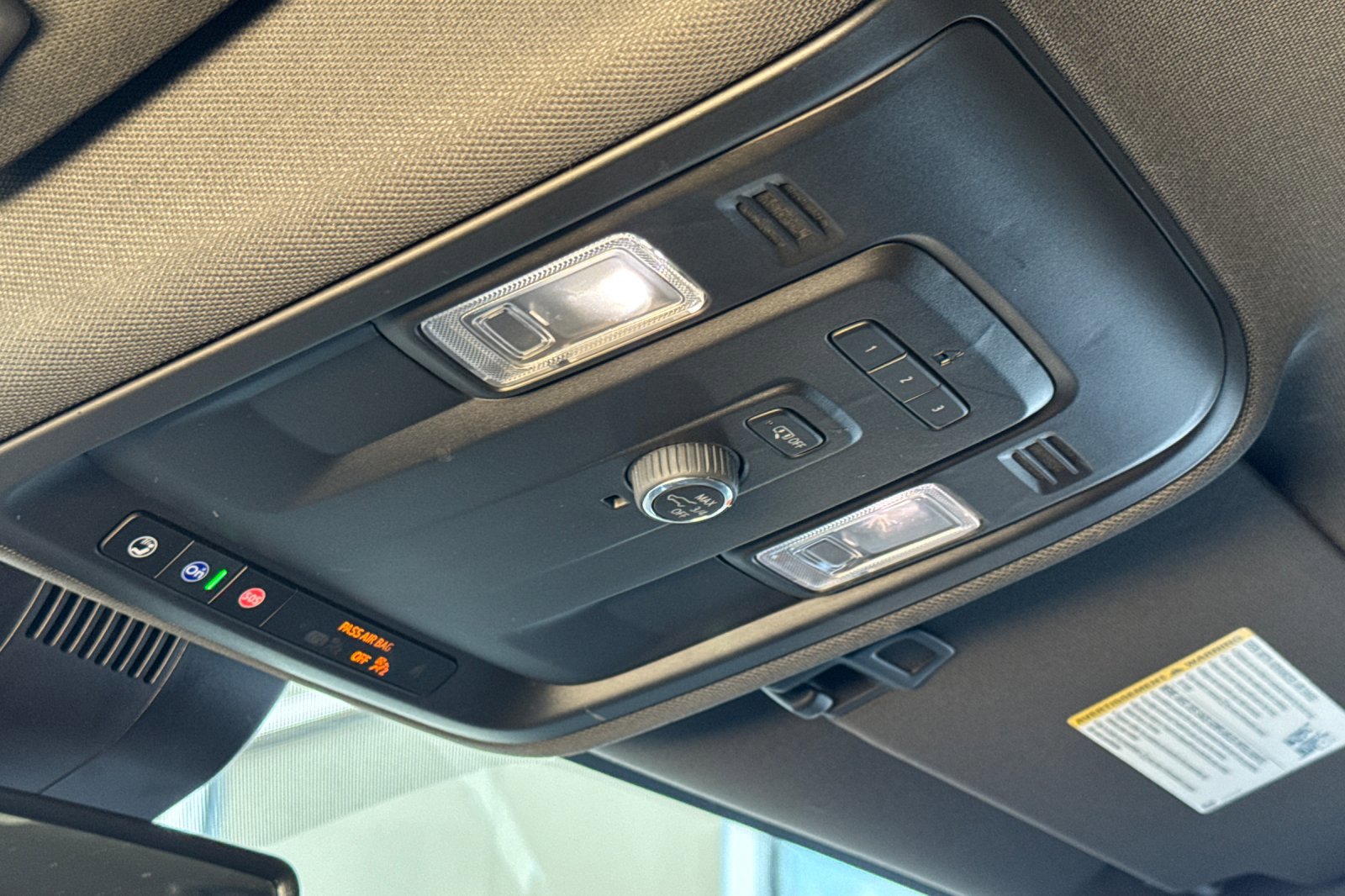 Used 2024 Chevrolet Tahoe LT image 25