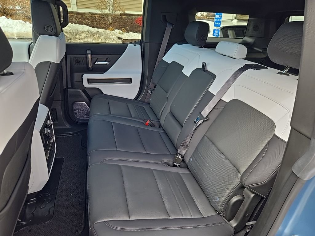 Used 2024 GMC Hummer EV 3X w/ Omega Edition image 51