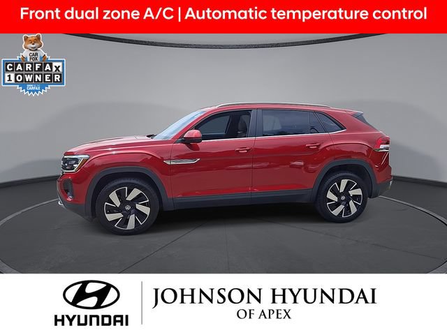 Used 2024 Volkswagen Atlas Cross Sport SE FWD image 4