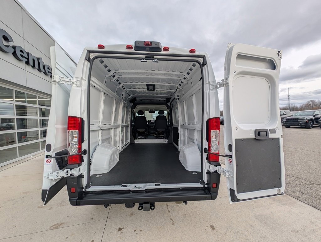 New 2026 RAM ProMaster 2500 w/ Convenience Group image 12