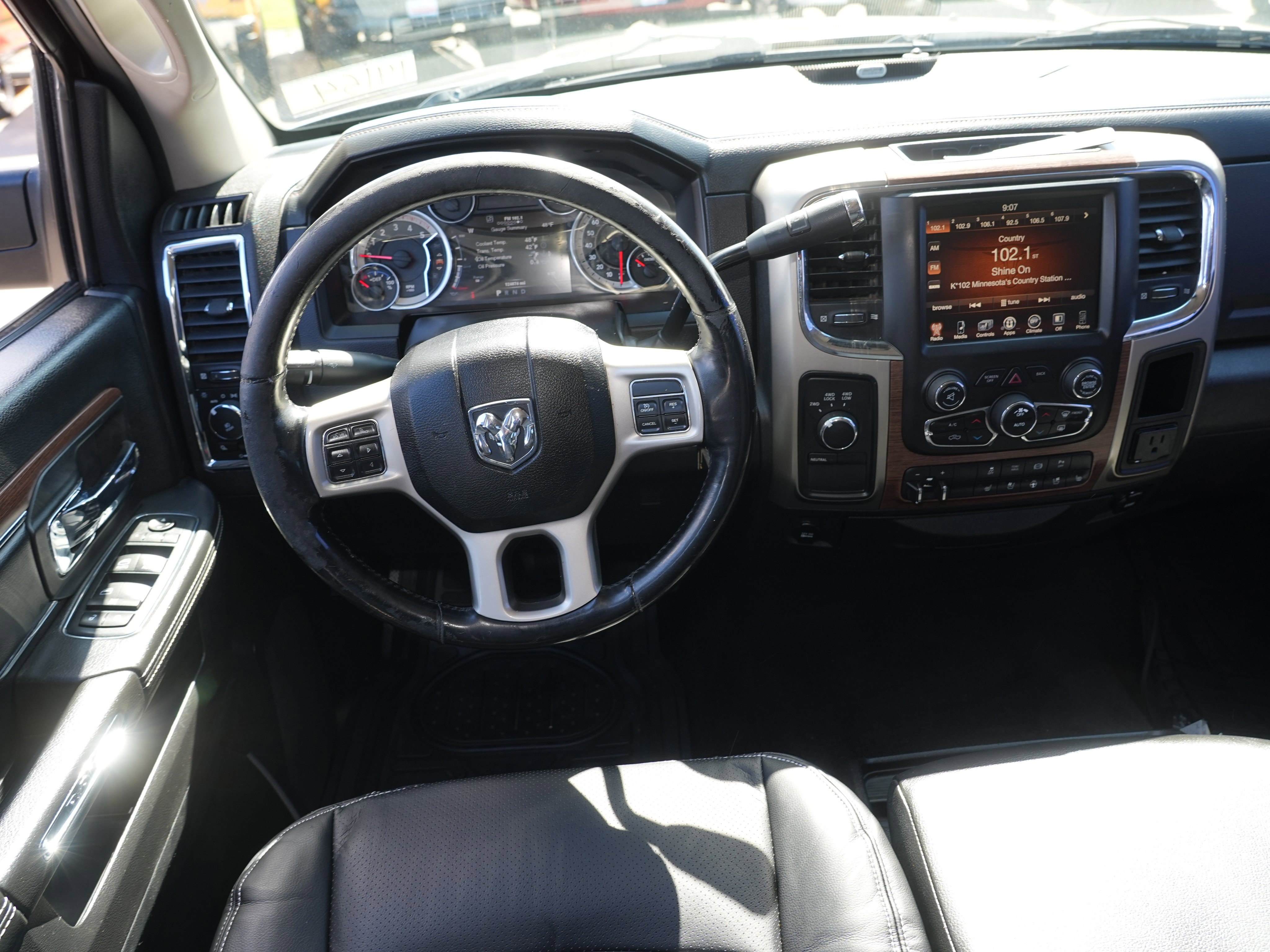 Used 2014 RAM 2500 Laramie AWD/4WD image 20
