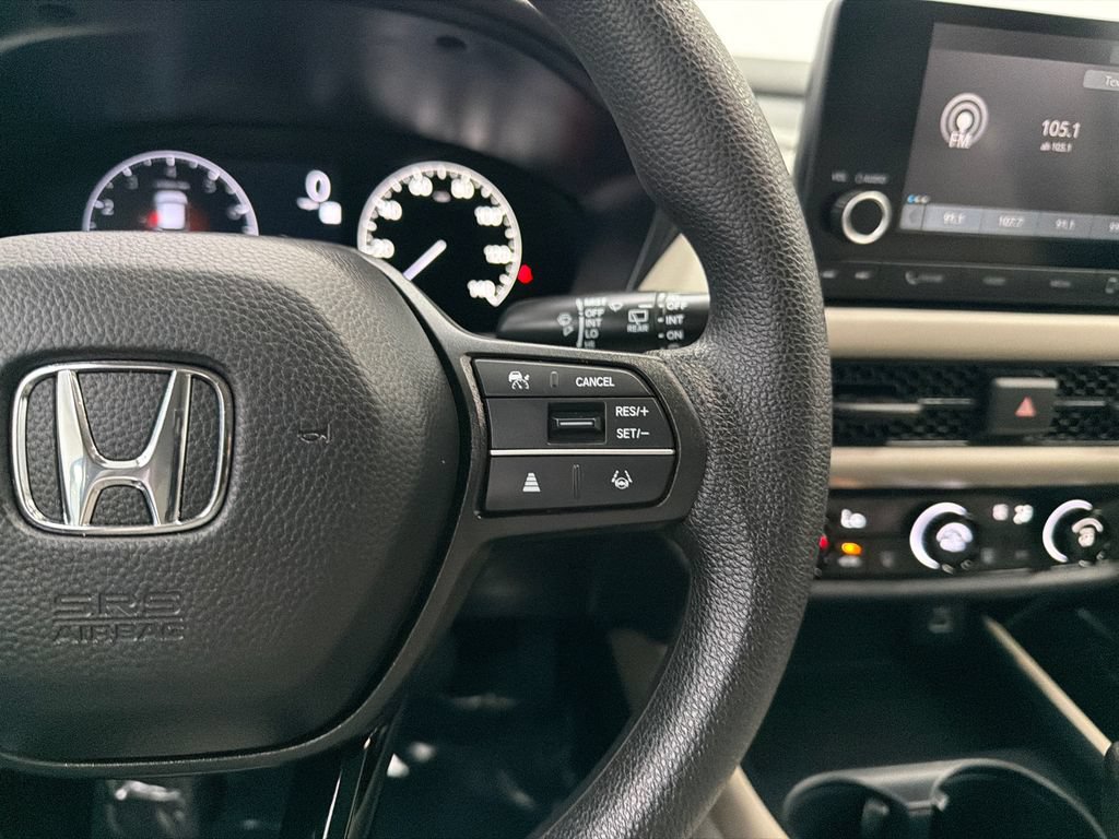Used 2023 Honda HR-V LX image 25