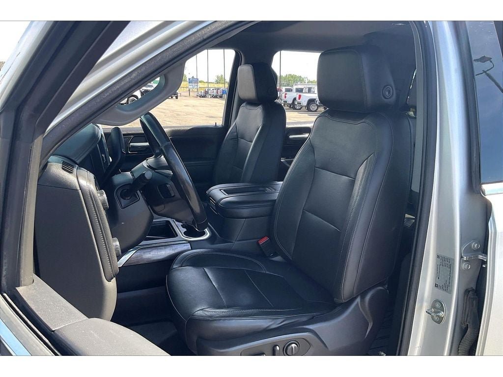 Used 2019 Chevrolet Silverado 1500 LTZ AWD/4WD image 26