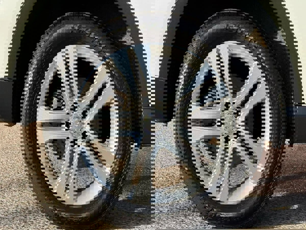 Used 2015 Mercedes-Benz GLA 250 4MATIC image 27