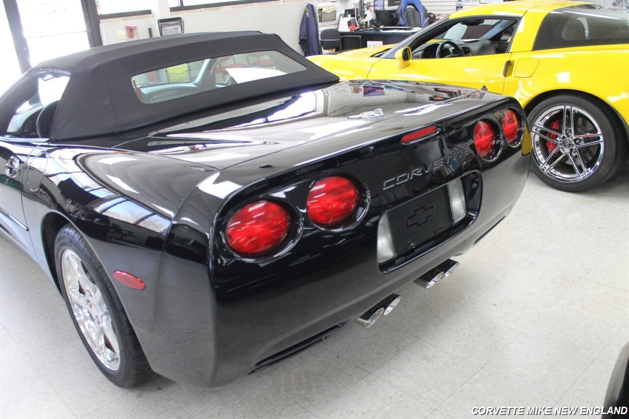 Used 2003 Chevrolet Corvette Convertible w/ Preferred Equipment Group1 image 6