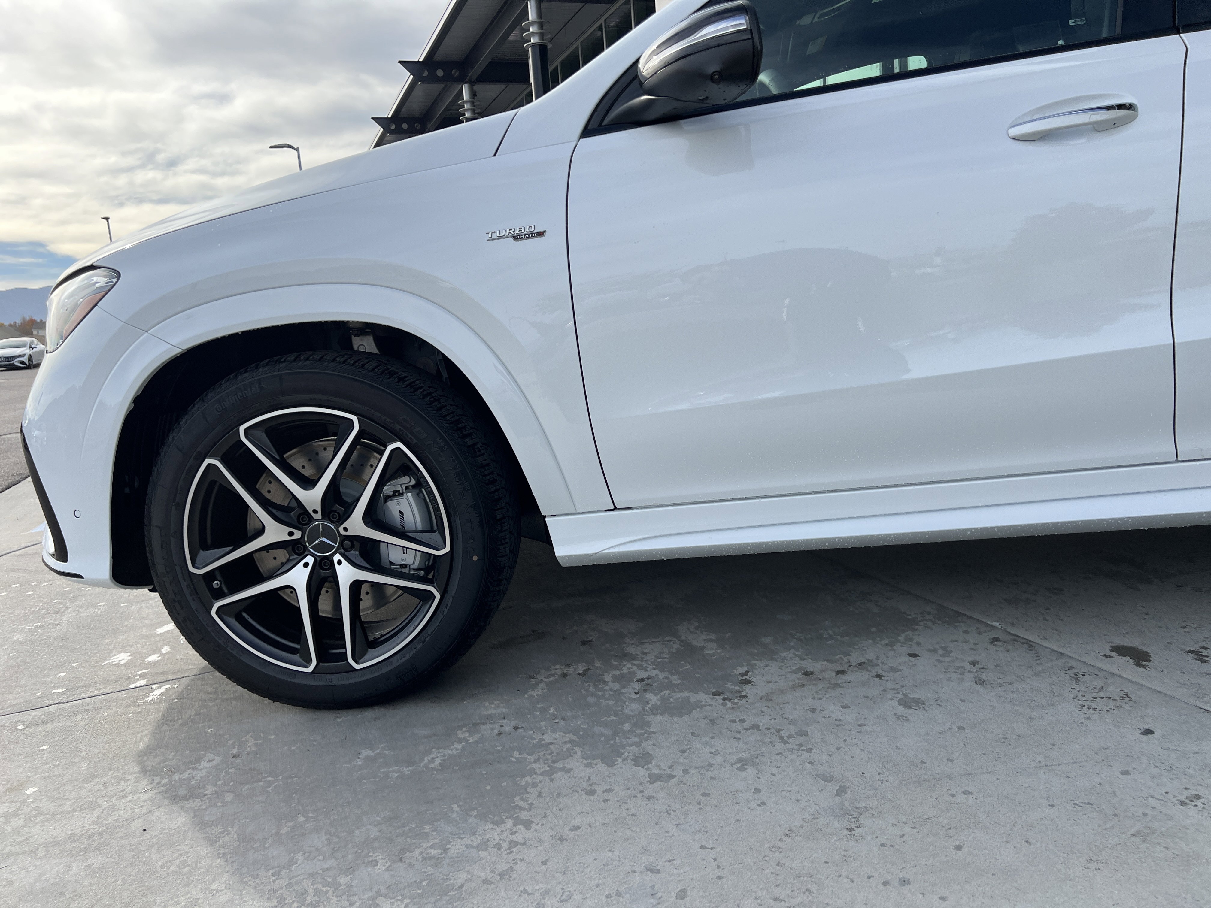 New 2026 Mercedes-Benz GLE 53 AMG 4MATIC Coupe image 9