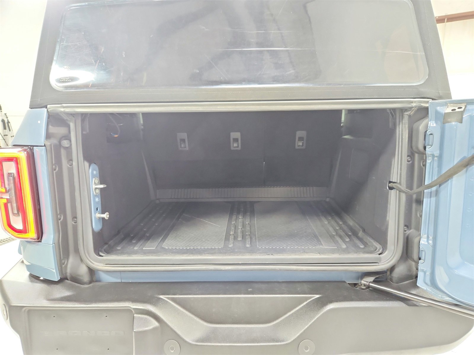 Used 2023 Ford Bronco Outer Banks image 42