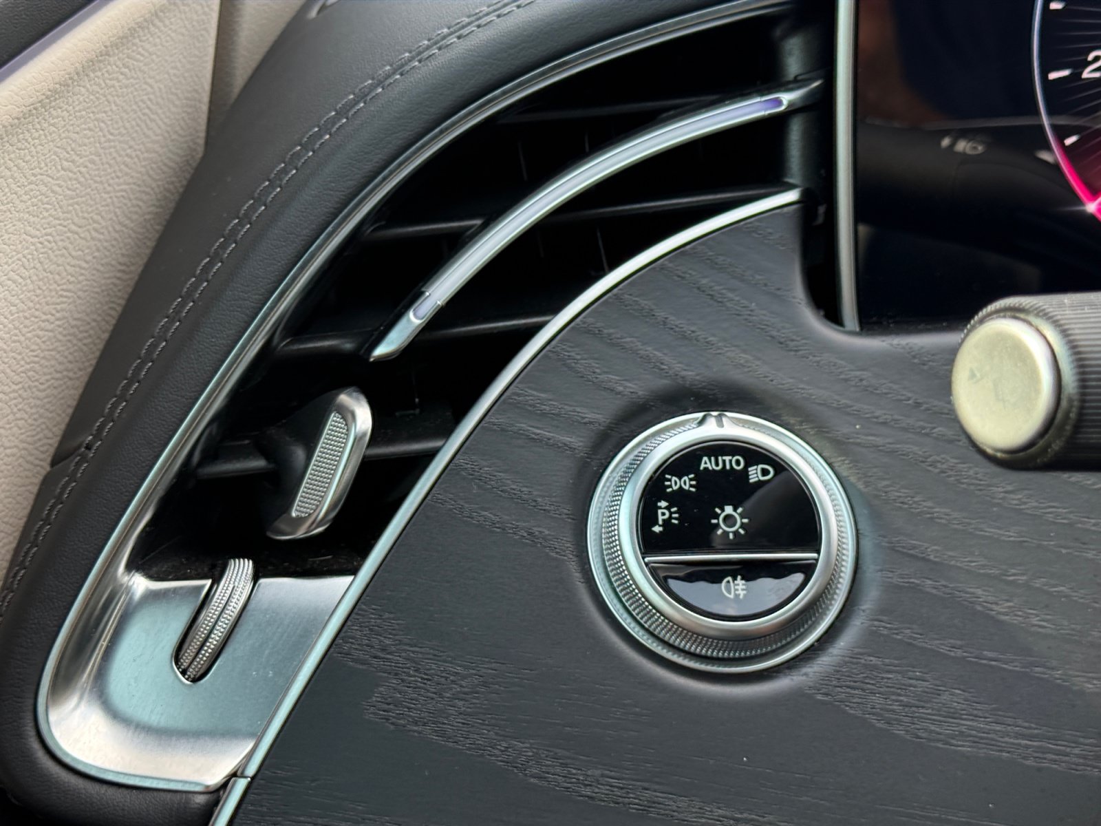 Certified 2024 Mercedes-Benz E 450 4MATIC Sedan image 14