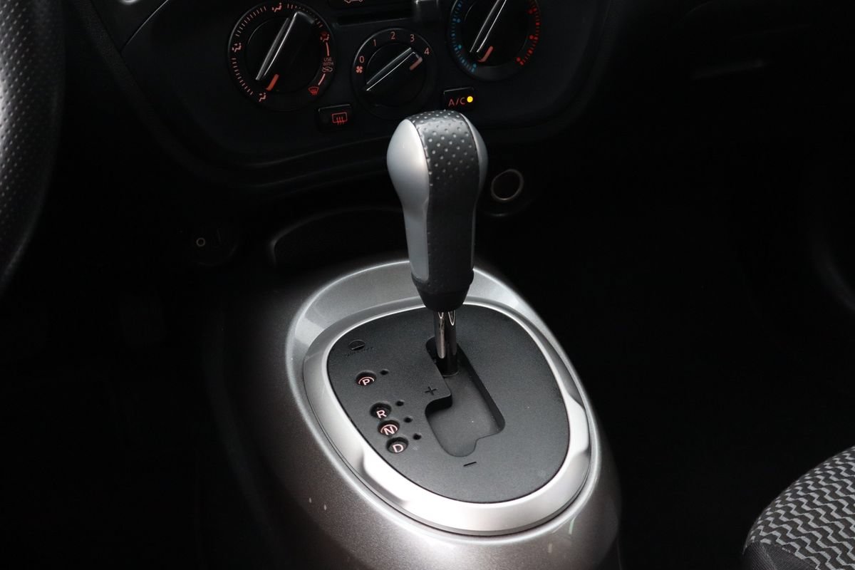 Used 2016 Nissan Juke S AWD/4WD image 17