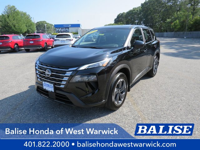 Used 2024 Nissan Rogue SV