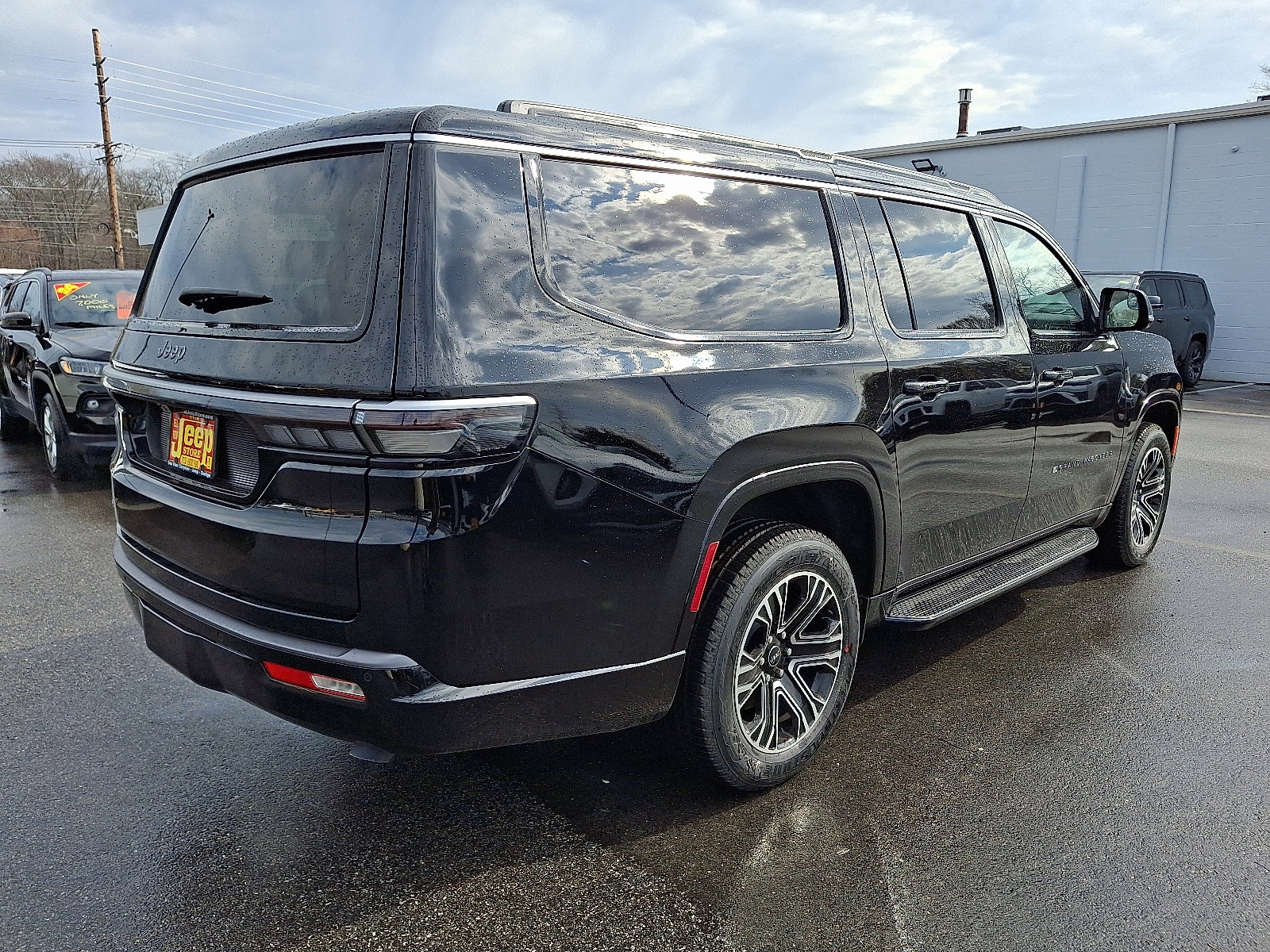 New 2026 Jeep Grand Wagoneer L 4WD image 4