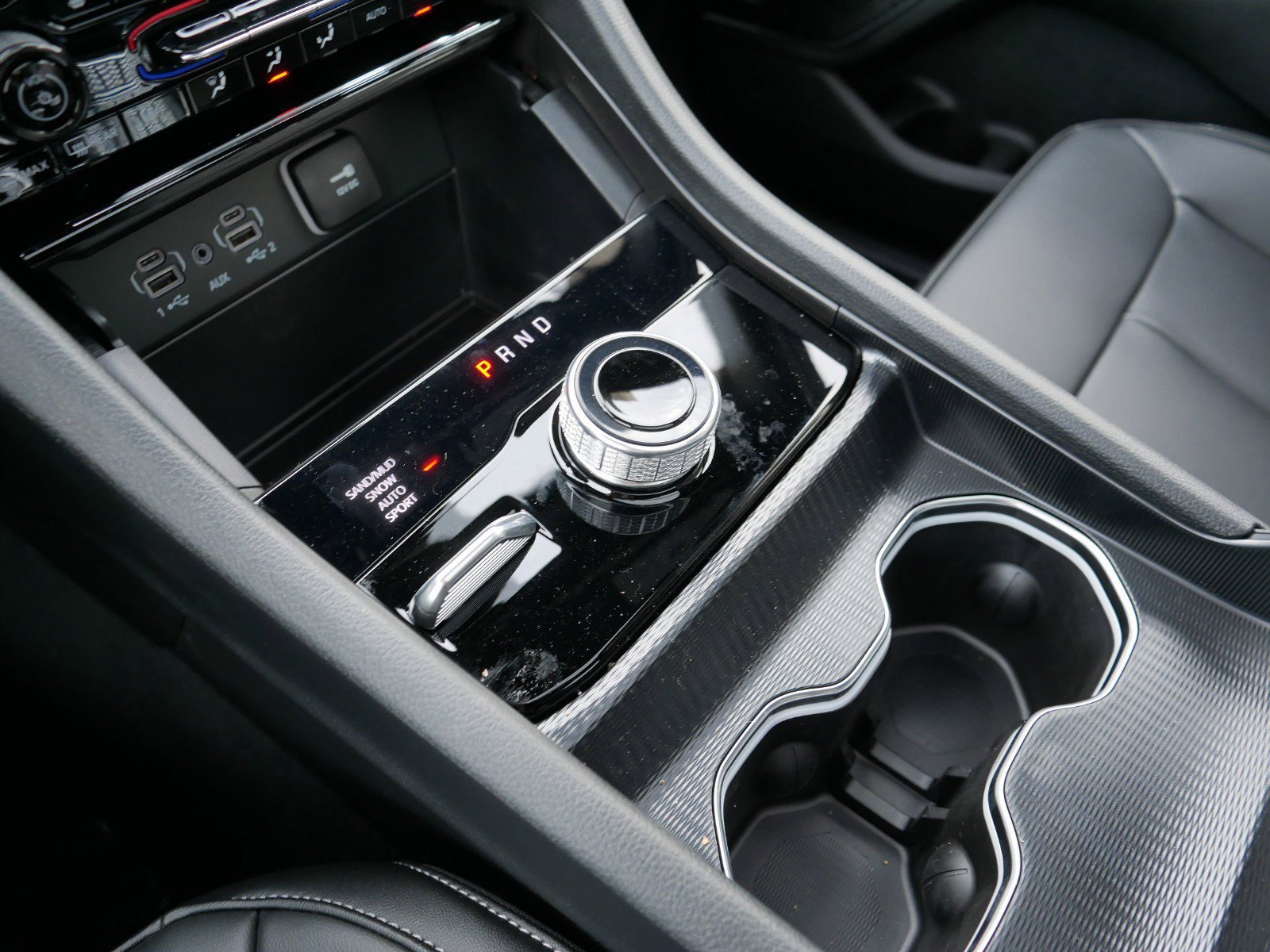 New 2025 Jeep Grand Cherokee L Limited w/ Black Appearance Package image 18