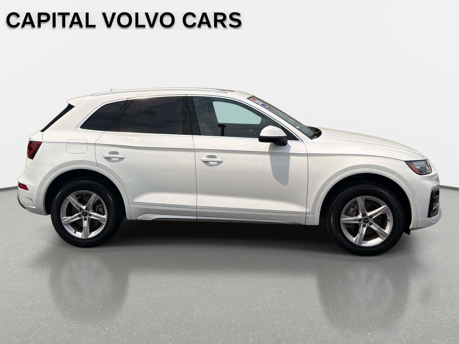 Used 2023 Audi Q5 2.0T Premium w/ Convenience Package AWD/4WD image 5