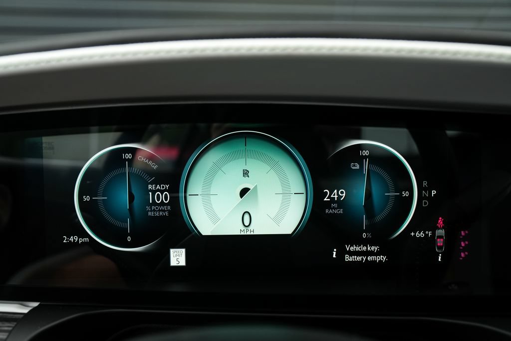 Used 2024 Rolls-Royce Spectre w/ Spectre Launch Package AWD/4WD image 28