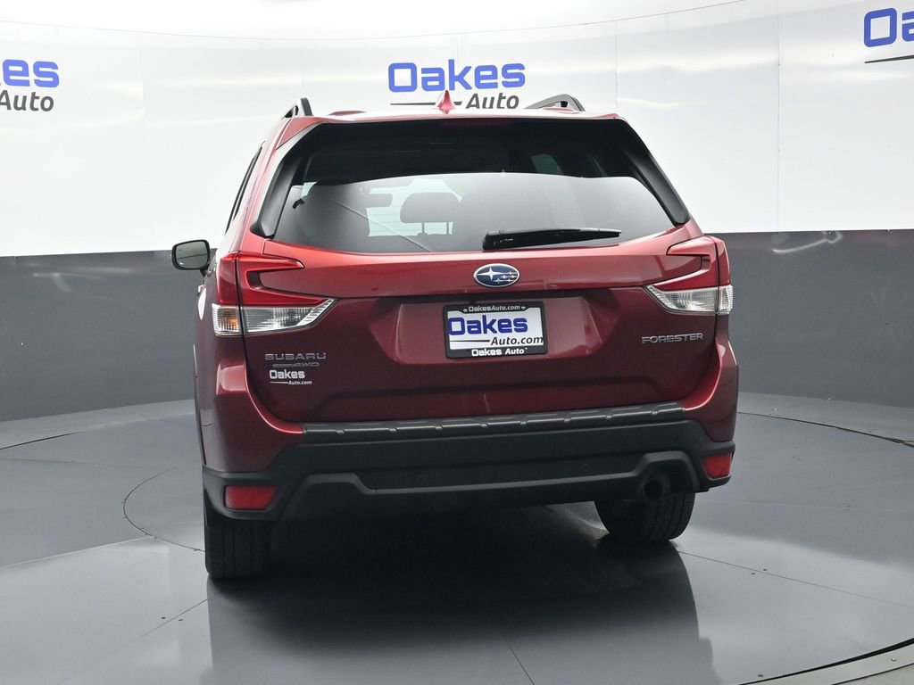 Used 2023 Subaru Forester Limited image 7