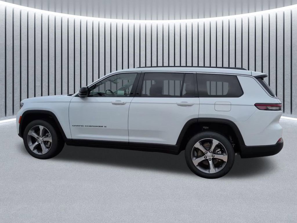 New 2026 Jeep Grand Cherokee L Limited AWD/4WD image 13