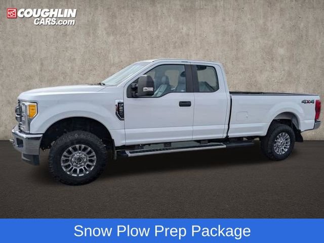 Used 2017 Ford F250 XL w/ Power Equipment Group image 5