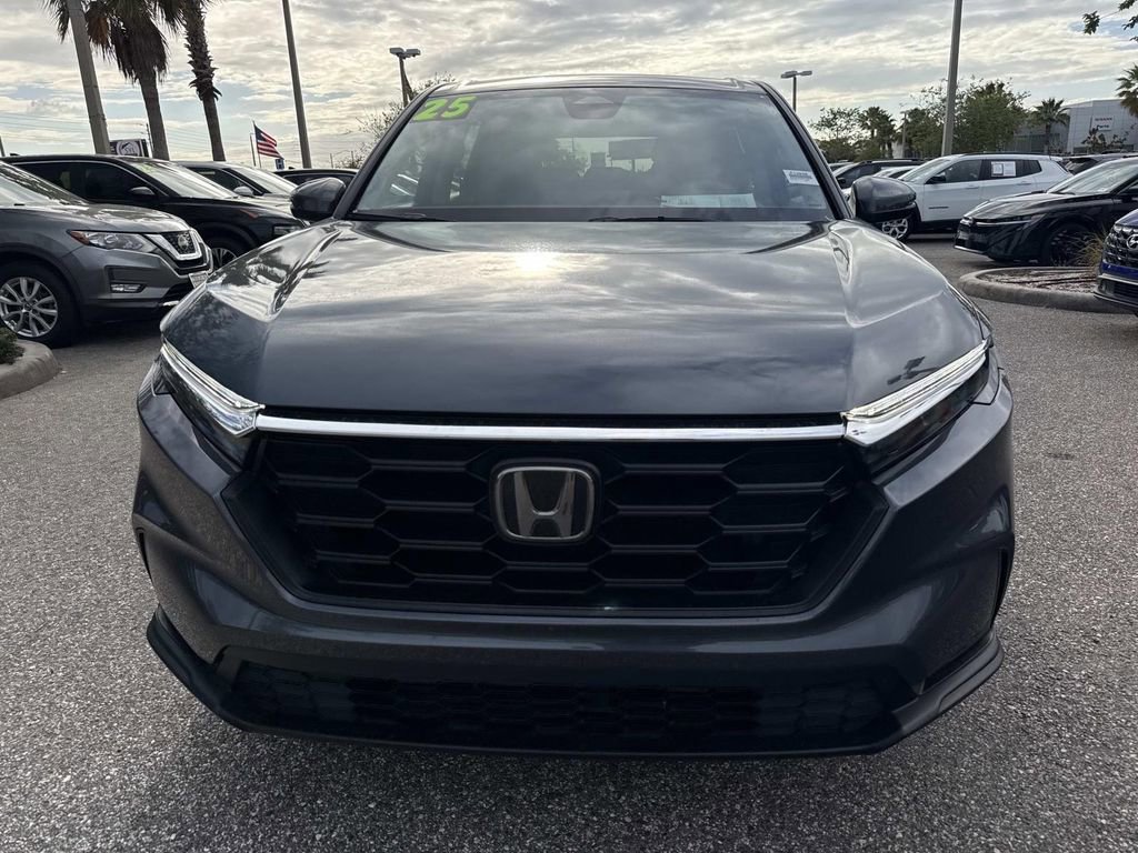 Used 2025 Honda CR-V LX image 9