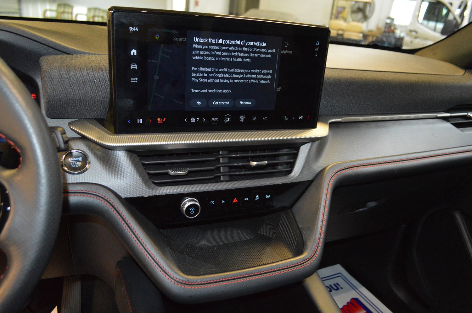 Certified 2025 Ford Explorer ST-Line image 20