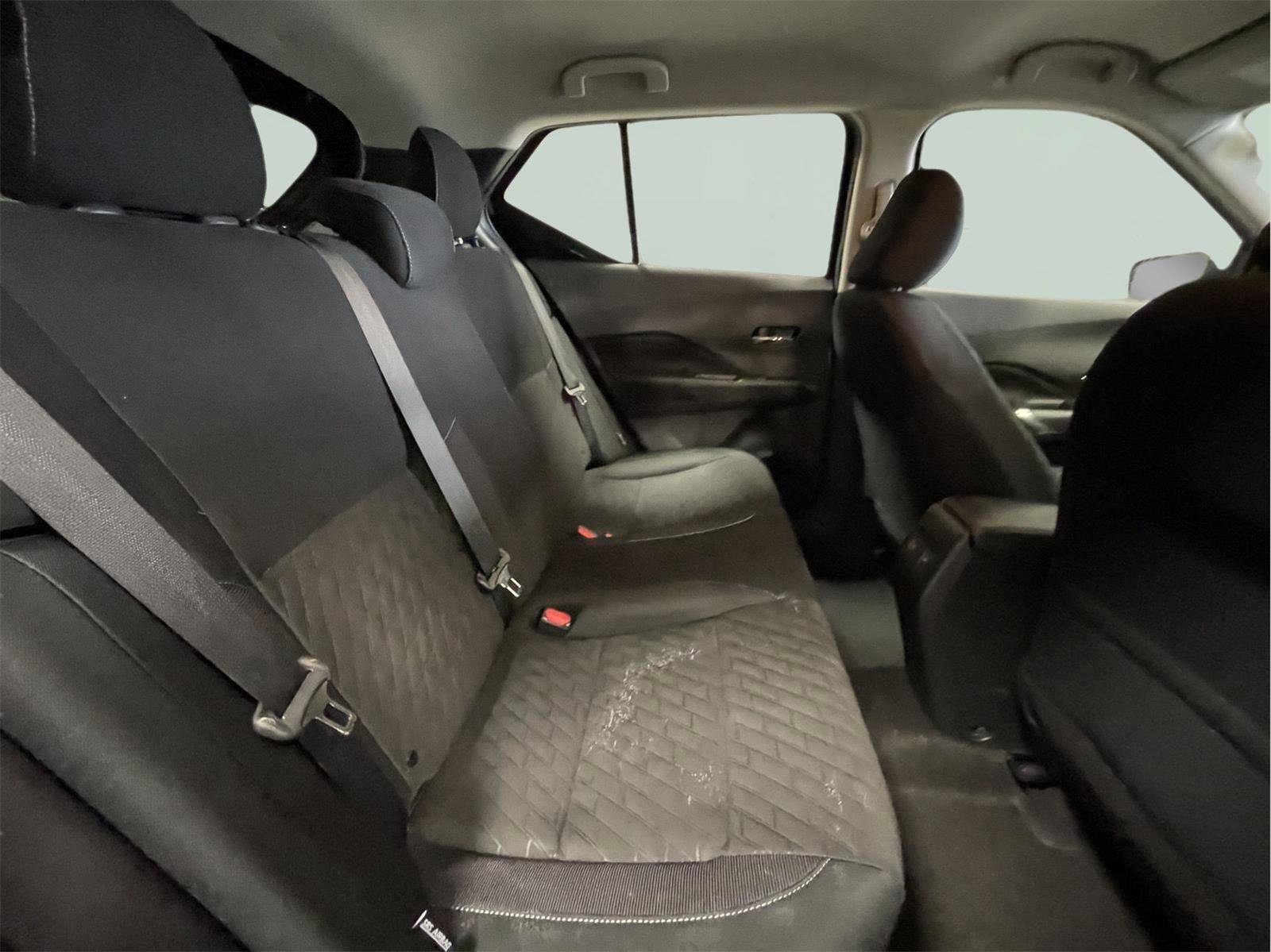 Used 2023 Nissan Kicks SV FWD image 18