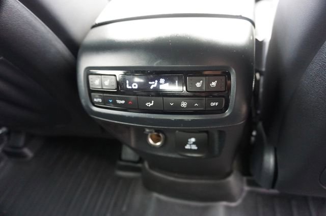 Used 2020 Hyundai Palisade Limited FWD image 13